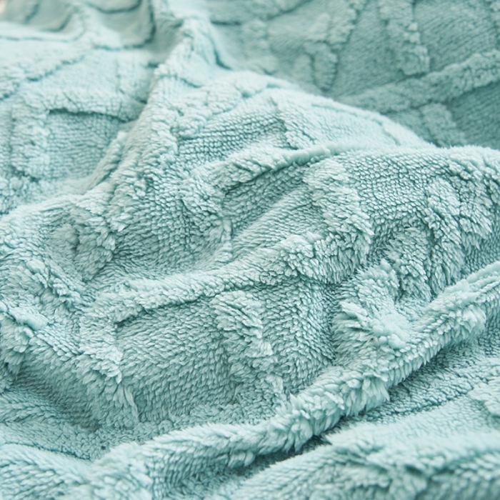 91家纺网 家纺一手货源 找家纺 吾秀家居2022新款舒棉绒提花四件套 毛衣绿