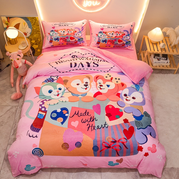 91家纺网 家纺一手货源 找家纺 ds生活馆2025新款大版卡通水晶牛奶珊瑚绒单被套三四件套 伙伴星黛露