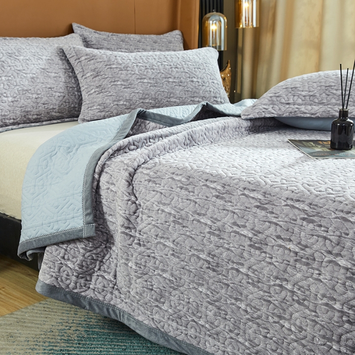 91家纺网 家纺一手货源 找家纺 （总）佳梦家纺2022新款脏脏色织牛奶绒盖毯