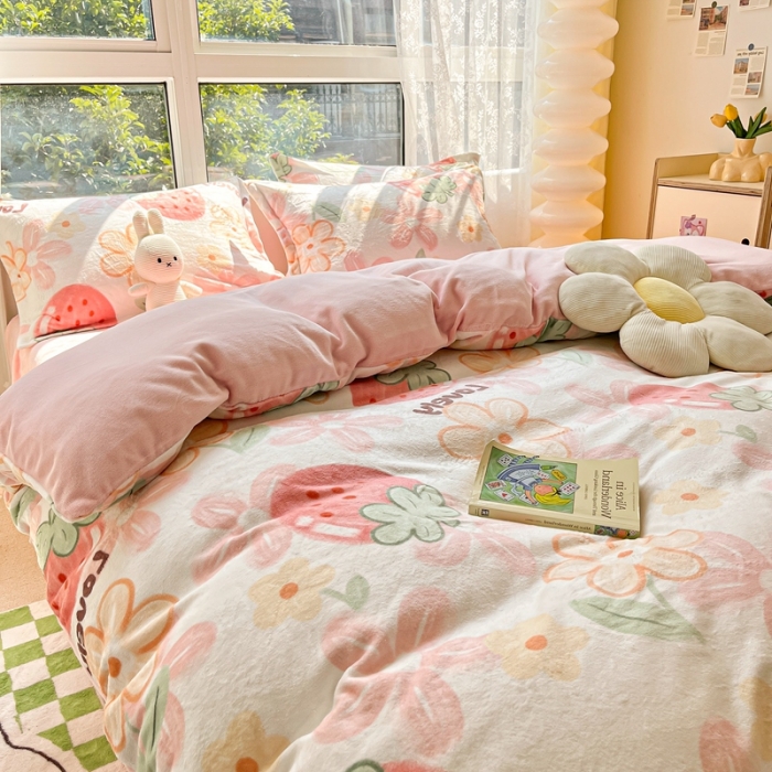 91家纺网 家纺一手货源 找家纺 2022慕尚高克重田园风牛奶绒系列单被套 大草莓