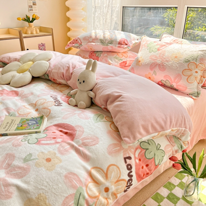 91家纺网 家纺一手货源 找家纺 2022慕尚高克重田园风牛奶绒系列单被套 大草莓