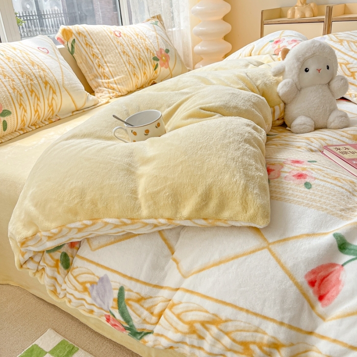 91家纺网 家纺一手货源 找家纺 2022慕尚高克重田园风牛奶绒系列单被套 静谧