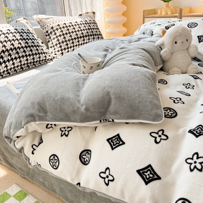 91家纺网 家纺一手货源 找家纺 2022慕尚高克重田园风牛奶绒系列单被套 千鸟格