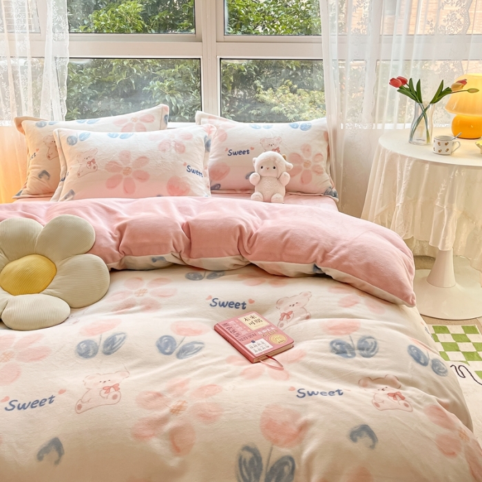 91家纺网 家纺一手货源 找家纺 2022慕尚高克重田园风牛奶绒系列单被套 小花熊