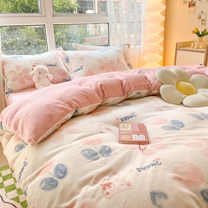 91家纺网 家纺一手货源 找家纺 2022慕尚高克重田园风牛奶绒系列单被套 小花熊