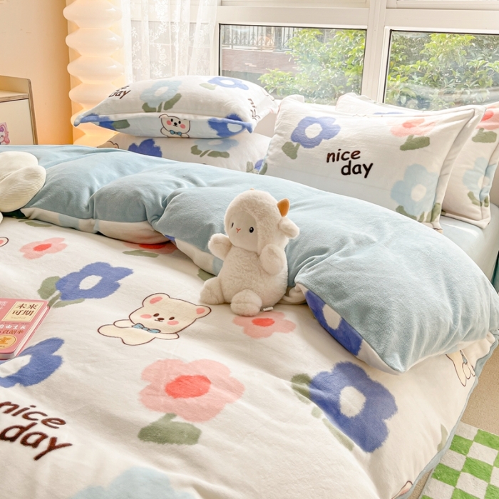 91家纺网 家纺一手货源 找家纺 2022慕尚高克重田园风牛奶绒系列单被套 小太熊