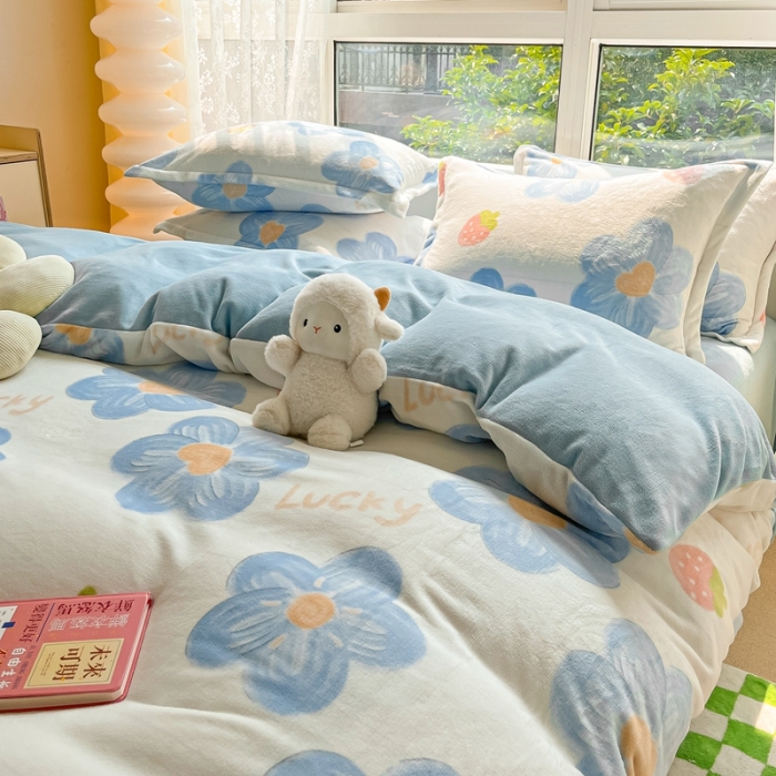 91家纺网 家纺一手货源 找家纺 2022慕尚高克重田园风牛奶绒系列单被套 幸运花绒