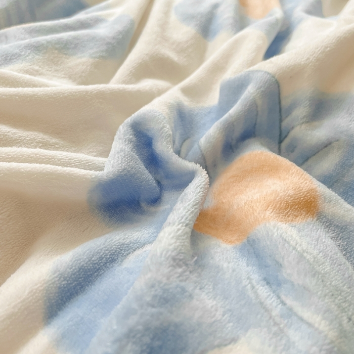 91家纺网 家纺一手货源 找家纺 2022慕尚高克重田园风牛奶绒系列单被套 幸运花绒