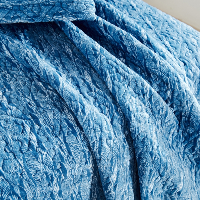 91家纺网 家纺一手货源 找家纺 佳梦家纺2022新款脏脏色织牛奶绒盖毯 脏脏-深蓝