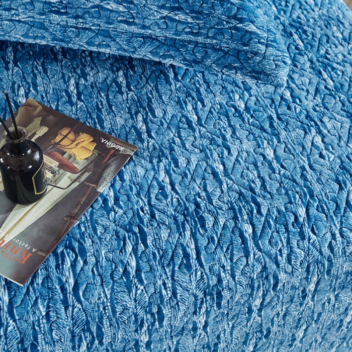 91家纺网 家纺一手货源 找家纺 佳梦家纺2022新款脏脏色织牛奶绒盖毯 脏脏-深蓝