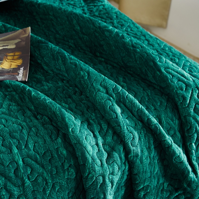 91家纺网 家纺一手货源 找家纺 佳梦家纺2022新款脏脏色织牛奶绒盖毯 脏脏-墨绿