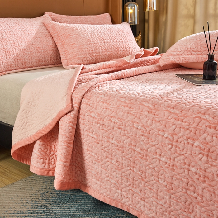 91家纺网 家纺一手货源 找家纺 佳梦家纺2022新款脏脏色织牛奶绒盖毯 脏脏-粉玉