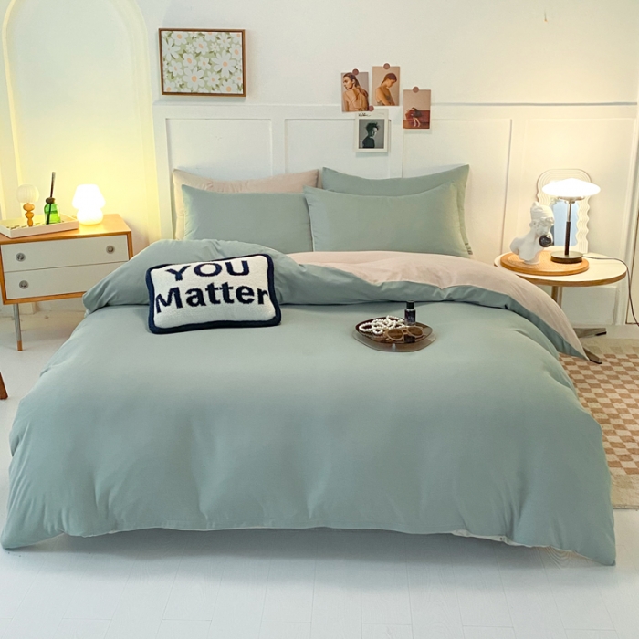 91家纺网 家纺一手货源 找家纺 米瑞娜2022新款纯色磨毛双拼四件套 抹茶卡其