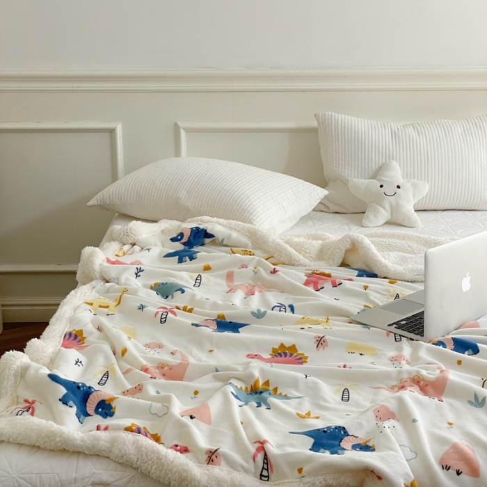 91家纺网 家纺一手货源 找家纺 时年 2022新款牛奶绒拼羊羔绒毯 侏罗纪