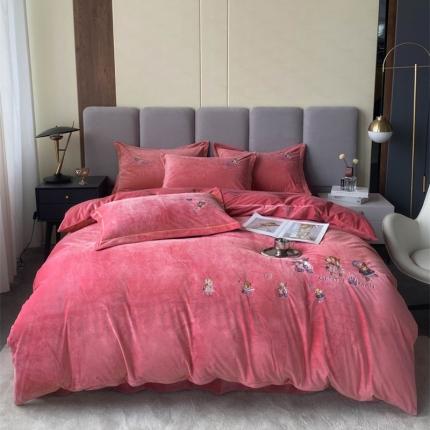 91家纺网 家纺一手货源 找家纺 云锦 2022秋冬新品加厚婴儿绒刺绣四件套 可爱熊-蔷薇粉