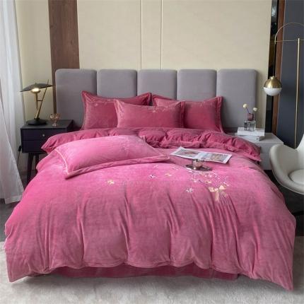 91家纺网 家纺一手货源 找家纺 云锦 2022秋冬新品加厚婴儿绒刺绣四件套 手捧花-豆沙红