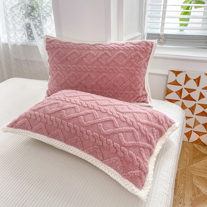 91家纺网 家纺一手货源 找家纺 新月家纺 2022新款塔芙绒多功能被套毯 桃粉