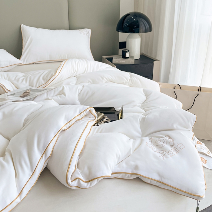 91家纺网 家纺一手货源 找家纺 匠心 2022新款超柔磨毛立体暖绒大豆冬被被子被芯 冬被白色