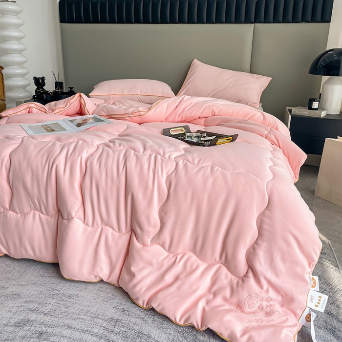 91家纺网 家纺一手货源 找家纺 匠心 2022新款超柔磨毛立体暖绒大豆冬被被子被芯 冬被粉色