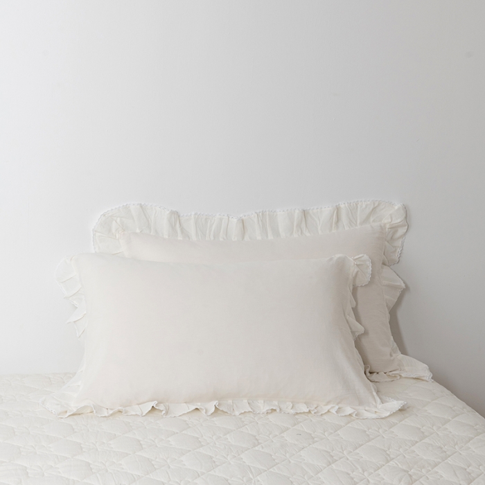 91家纺网 家纺一手货源 找家纺 久典 2022新款A类母婴级抗菌夹棉花边床裙四件套 纯白