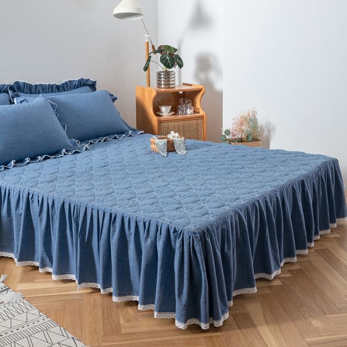 91家纺网 家纺一手货源 找家纺 久典 2022新款A类母婴级抗菌夹棉花边床裙四件套 牛仔蓝