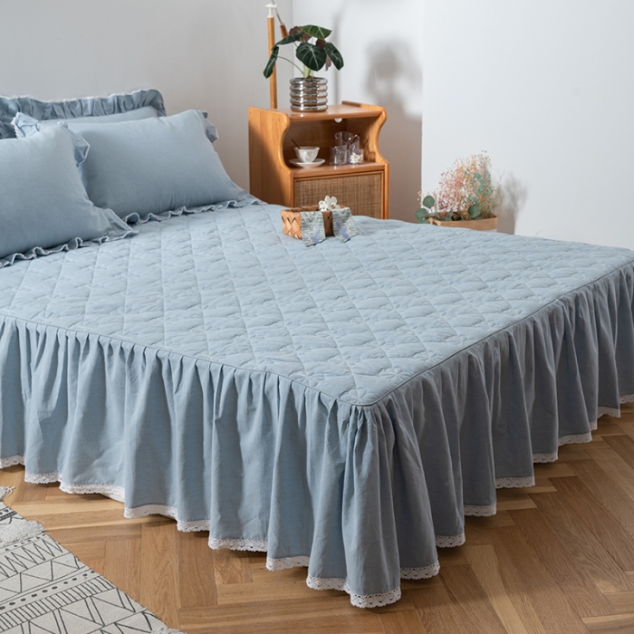 91家纺网 家纺一手货源 找家纺 久典 2022新款A类母婴级抗菌夹棉花边床裙四件套 浅水蓝