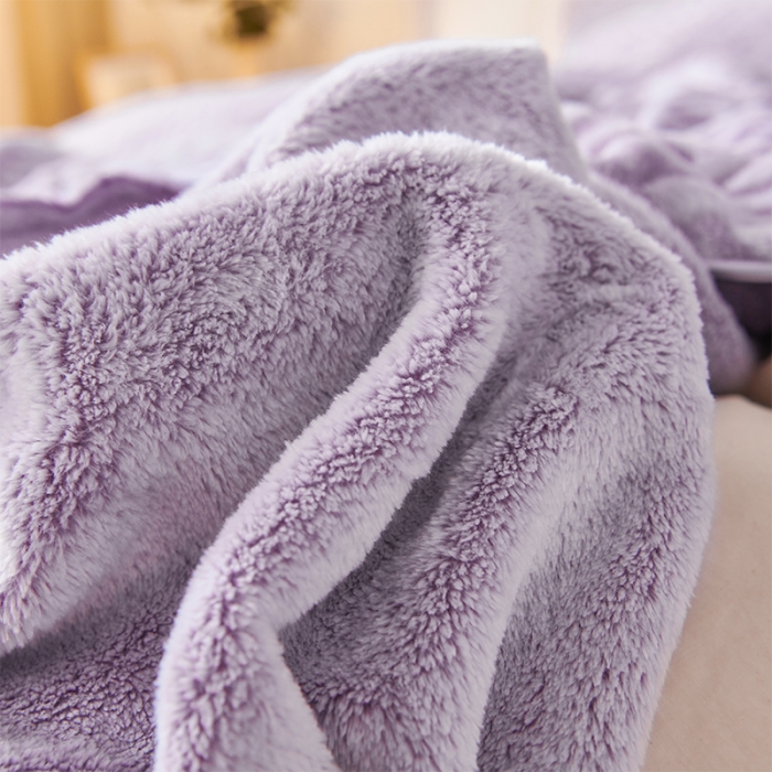 91家纺网 家纺一手货源 找家纺 新月家纺 2022新款雪花绒多功能被套 熏衣紫