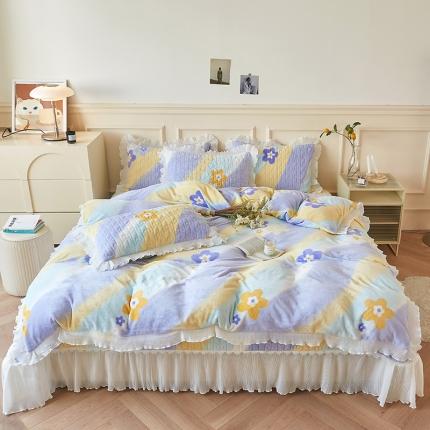 宜凡2022秋冬新款A类牛奶绒印花花边床盖三四件套 甜蜜梦境
