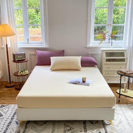 91家纺网 家纺一手货源 找家纺 （总）吾诺 2022秋冬 牛奶绒床笠单品 纯色床笠三件套枕套