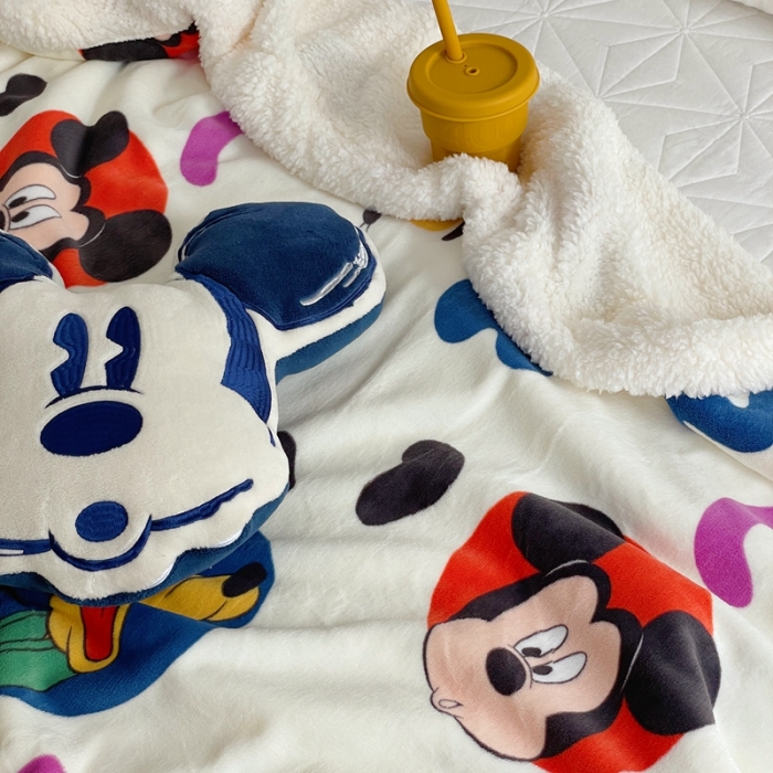 91家纺网 家纺一手货源 找家纺 时年 2022新款牛奶绒拼羊羔绒毯 童年时光