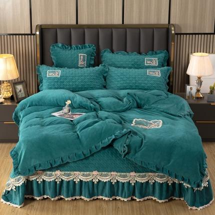 91家纺网 家纺一手货源 找家纺 木兰花220克保暖牛奶绒蕾丝刺绣夹棉床裙款四件套千鸟格祖母绿