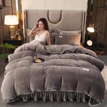 91家纺网 家纺一手货源 找家纺 畅畅家纺 2022新款纯色双拼加厚牛奶绒四件套 时尚灰纯色