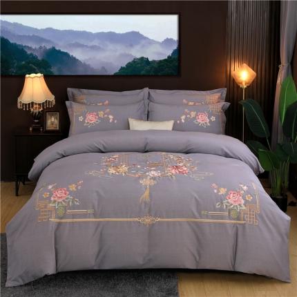 91家纺网 家纺一手货源 找家纺 浩情2026新款120支全棉加厚磨毛刺绣四件套皇家富贵高级灰