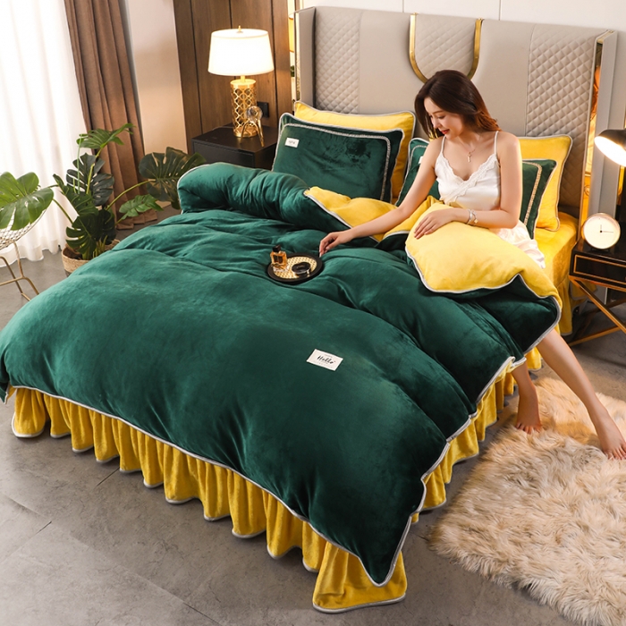 91家纺网 家纺一手货源 找家纺 畅畅家纺 2022新款纯色双拼加厚牛奶绒四件套 玛瑙绿拼色
