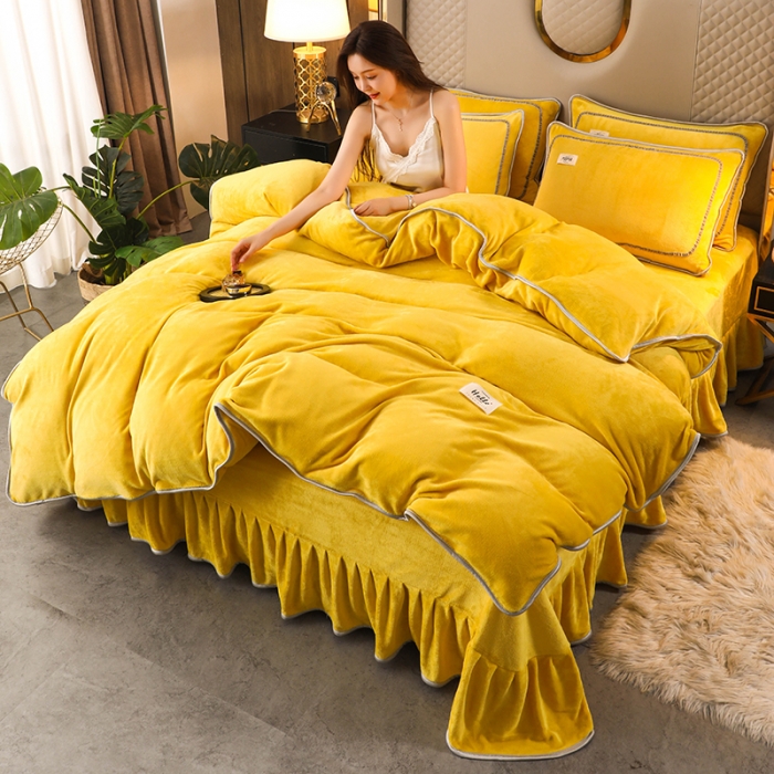 91家纺网 家纺一手货源 找家纺 畅畅家纺 2022新款纯色双拼加厚牛奶绒四件套 亮黄纯色
