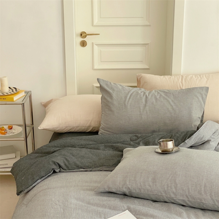 91家纺网 家纺一手货源 找家纺 梦享生活 2022新款大豆条纹冬季被子 灰色