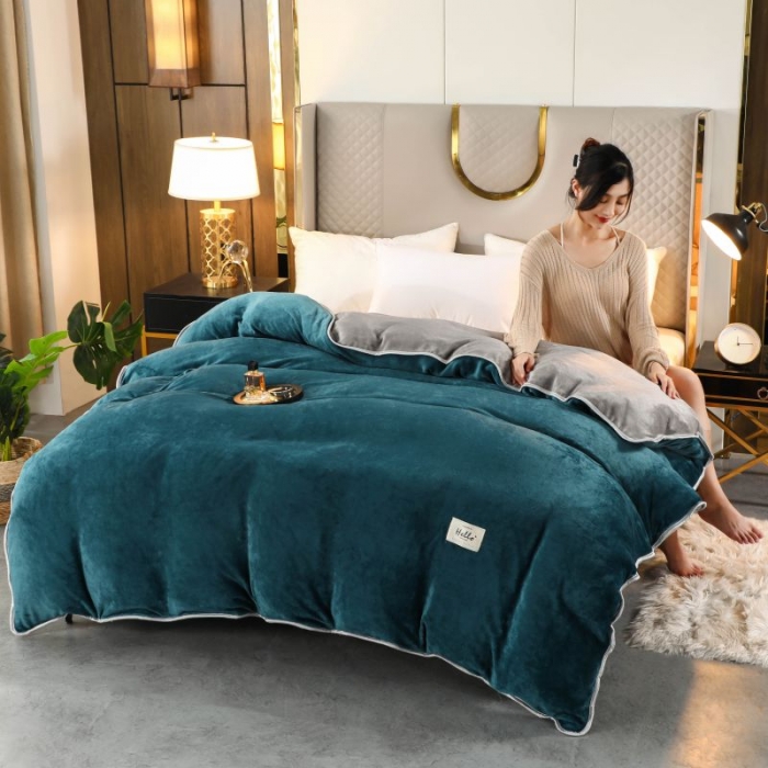 91家纺网 家纺一手货源 找家纺 畅畅家纺 2022新款纯色双拼加厚牛奶绒四件套 绅士拼色