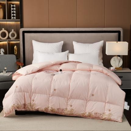 91家纺网 家纺一手货源 找家纺 总太阳羽 被95%白埃及棉绣花保暖被芯被