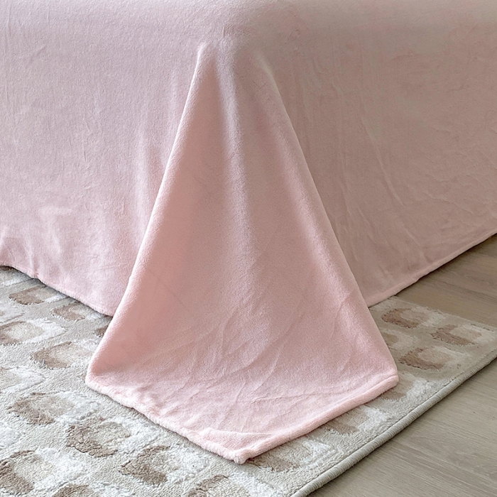 91家纺网 家纺一手货源 找家纺 澳梵家居 2022新款牛奶绒刺绣春风花藻系列四件套 春风花藻-粉