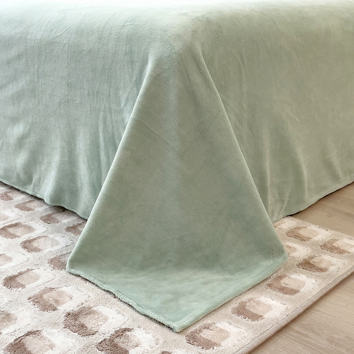 91家纺网 家纺一手货源 找家纺 澳梵家居 2022新款牛奶绒刺绣春风花藻系列四件套 春风花藻-绿