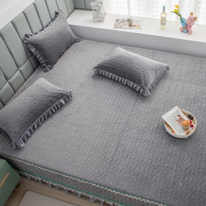 91家纺网 家纺一手货源 找家纺 冬然 2022新款牛奶绒床盖榻榻米床盖炕盖防滑款高级灰