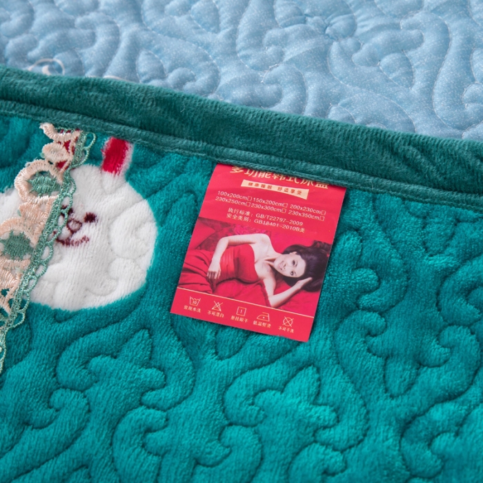 91家纺网 家纺一手货源 找家纺 冬然 2022新款牛奶绒床盖榻榻米床盖炕盖七彩童年