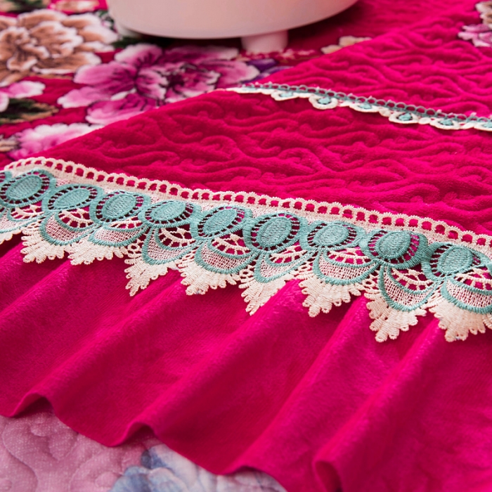 91家纺网 家纺一手货源 找家纺 冬然 2022新款牛奶绒床盖榻榻米床盖炕盖花开富贵红