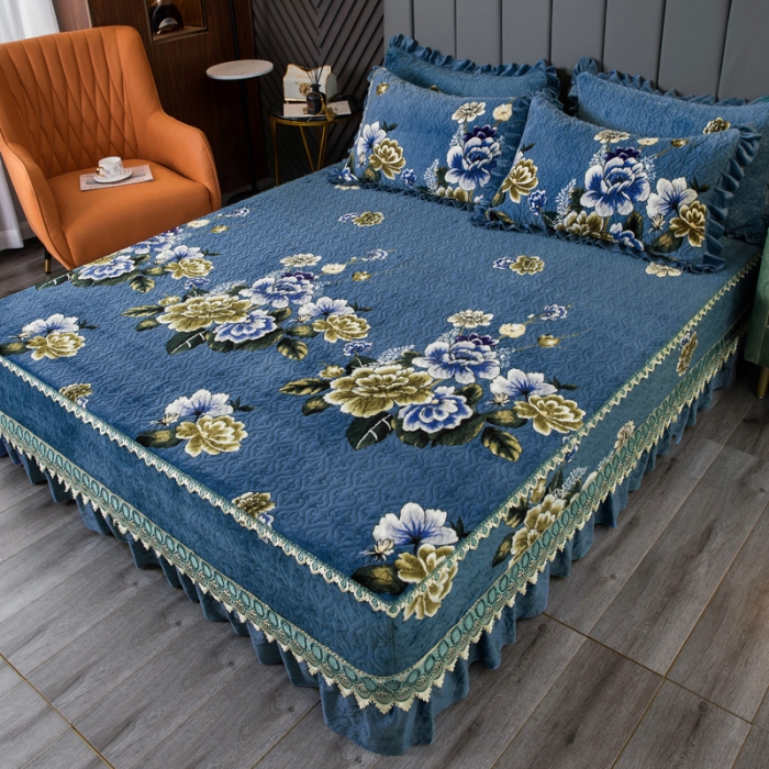 91家纺网 家纺一手货源 找家纺 冬然 2022新款牛奶绒床盖榻榻米床盖炕盖花开富贵蓝