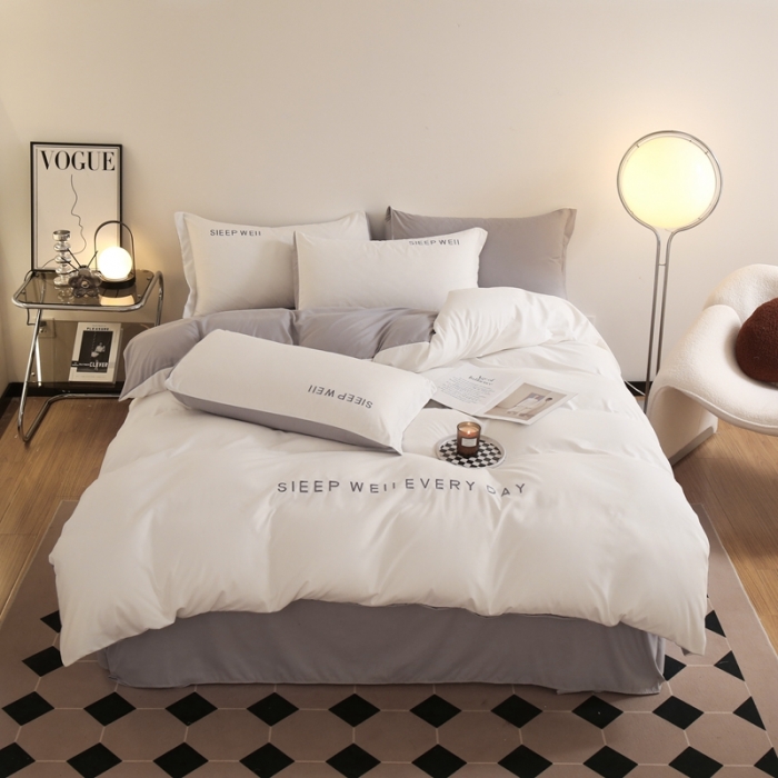 91家纺网 家纺一手货源 找家纺 啊雅家居纯色水洗磨毛亲肤绣花床单款床笠款四套件奶白加奶浅灰