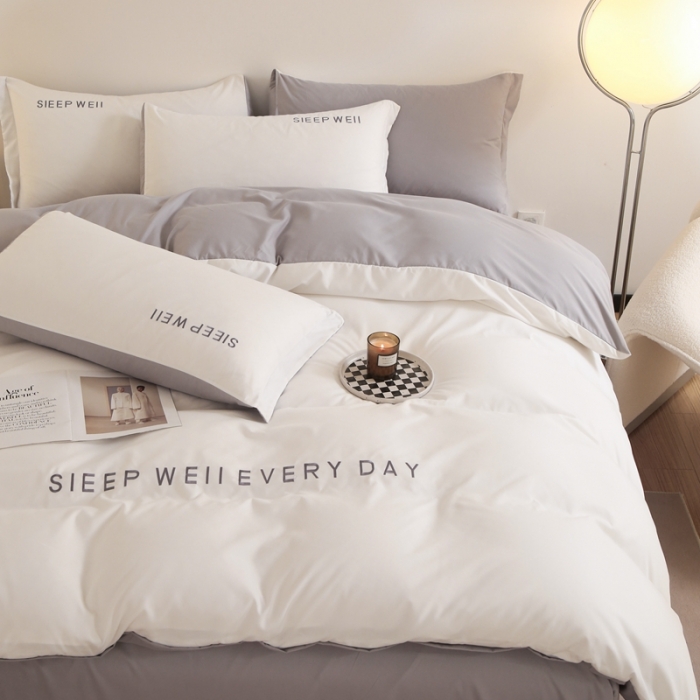 91家纺网 家纺一手货源 找家纺 啊雅家居纯色水洗磨毛亲肤绣花床单款床笠款四套件奶白加奶浅灰