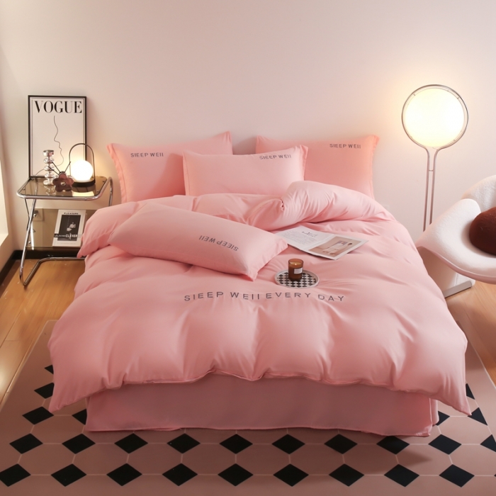 91家纺网 家纺一手货源 找家纺 啊雅家居2025纯色水洗磨毛亲肤绣花床单款床笠款四套件 奶粉