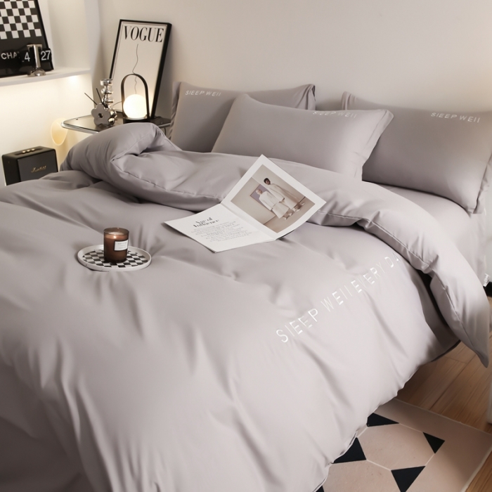 91家纺网 家纺一手货源 找家纺 啊雅家居2025新款纯色水洗磨毛亲肤绣花床单款床笠款四套件 奶浅灰