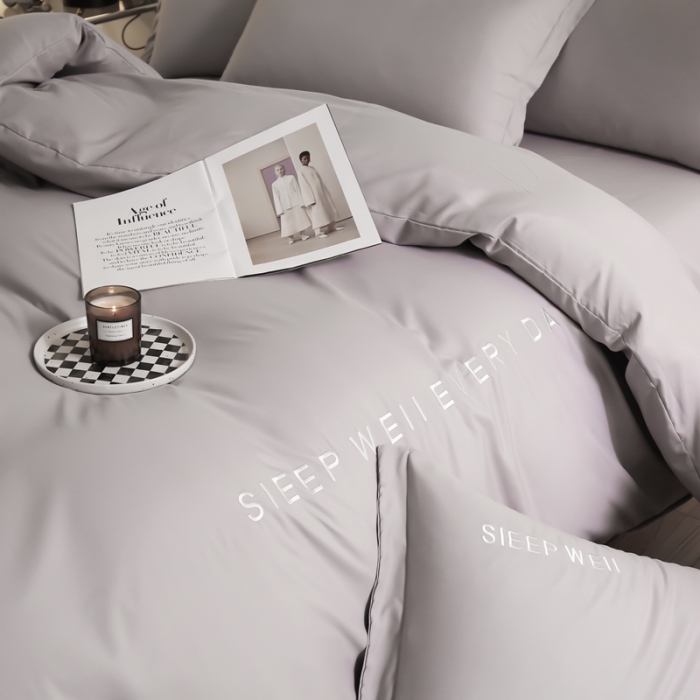 91家纺网 家纺一手货源 找家纺 啊雅家居2025新款纯色水洗磨毛亲肤绣花床单款床笠款四套件 奶浅灰