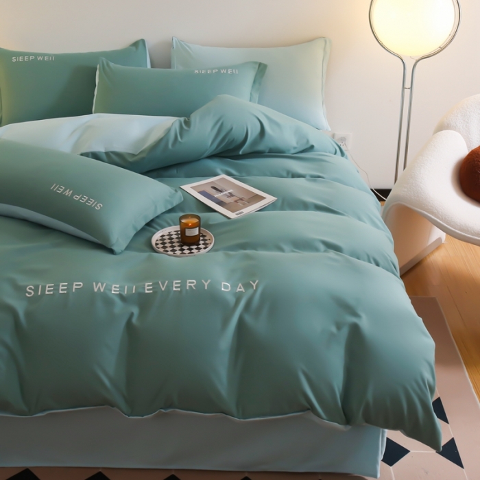 91家纺网 家纺一手货源 找家纺 啊雅家居 新款纯色水洗磨毛亲肤绣花床单款床笠款四套件 奶石兰加奶星蓝